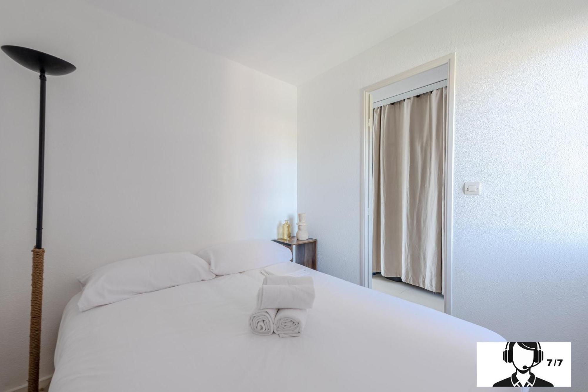 Апартаменти L'Athlantis - Cosy With Terrace And Parking Сен-Сіпріян Екстер'єр фото