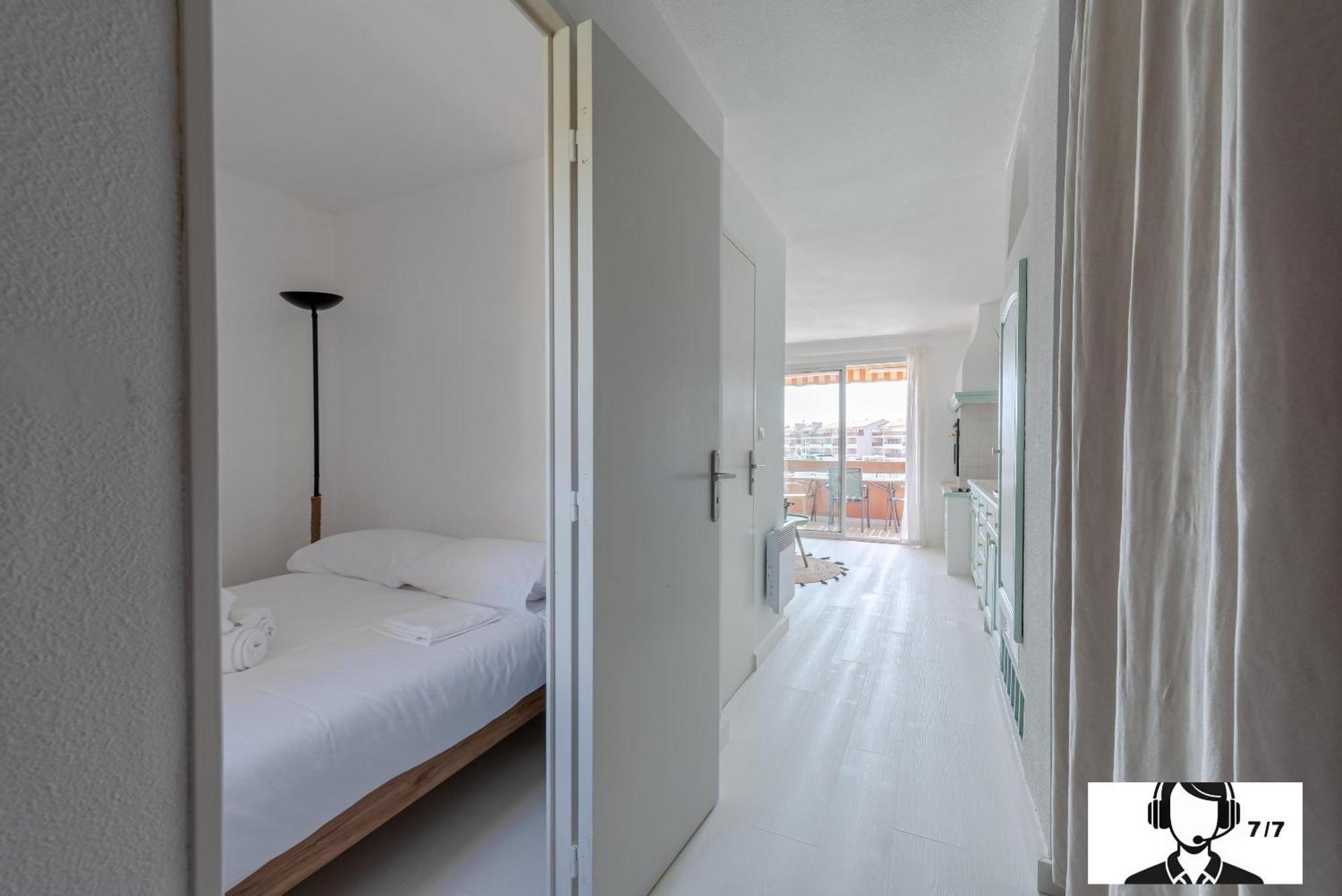 Апартаменти L'Athlantis - Cosy With Terrace And Parking Сен-Сіпріян Екстер'єр фото